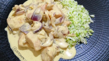 Keto Creamy Chicken