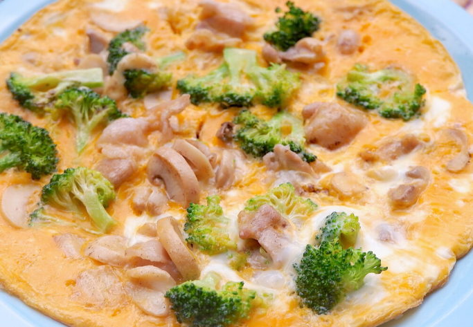 Keto Bacon and Broccoli Frittata